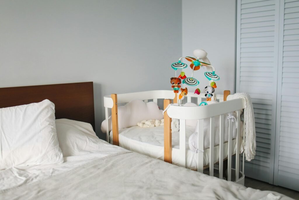 comment surélever matelas bébé